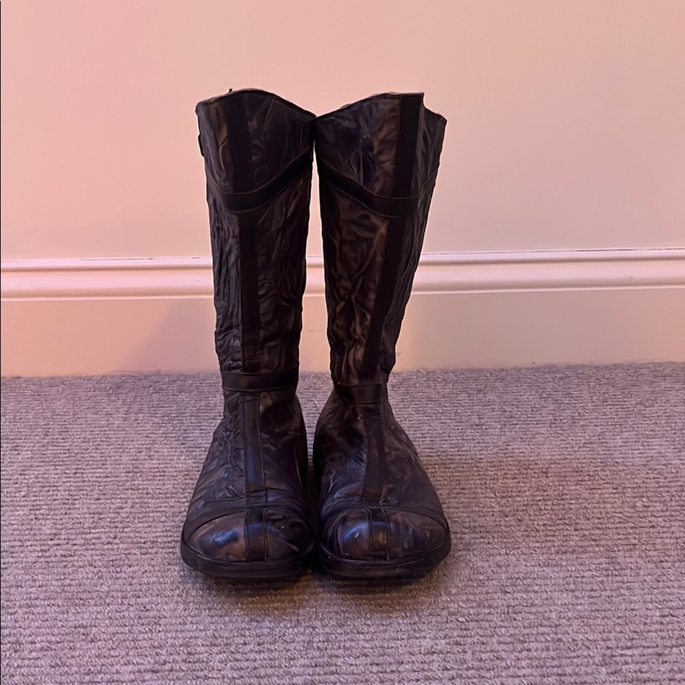 Stylish Black Women's Boots